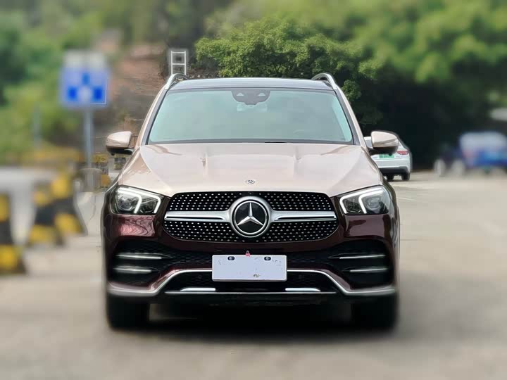 Фото 2 - Mercedes-Benz GLE-Class