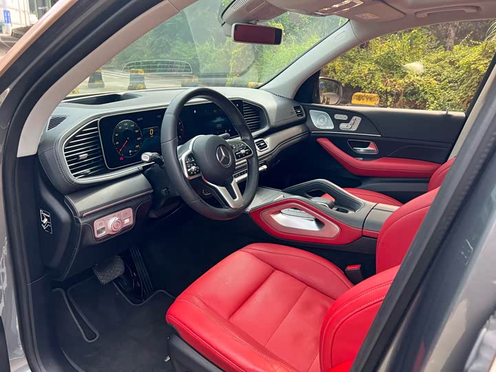 Фото 4 - Mercedes-Benz GLE-Class