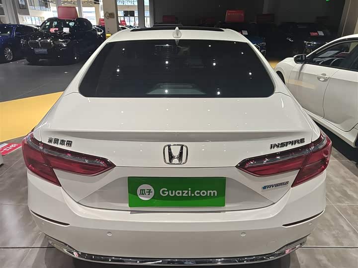 Фото 6 - Honda Inspire