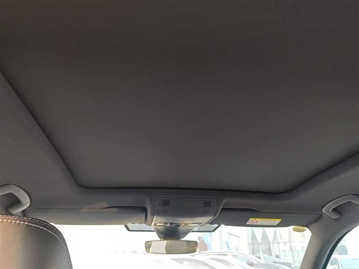 Фото 18 - Volkswagen Tayron