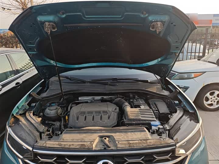 Фото 20 - Volkswagen Tayron