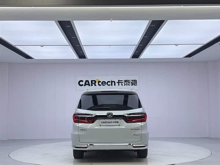 Фото 4 - Honda Elysion