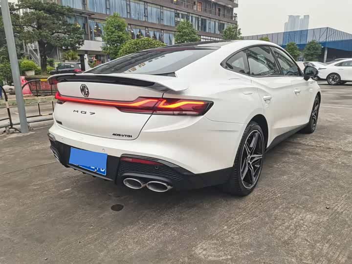 Фото 4 - MG Motor 7