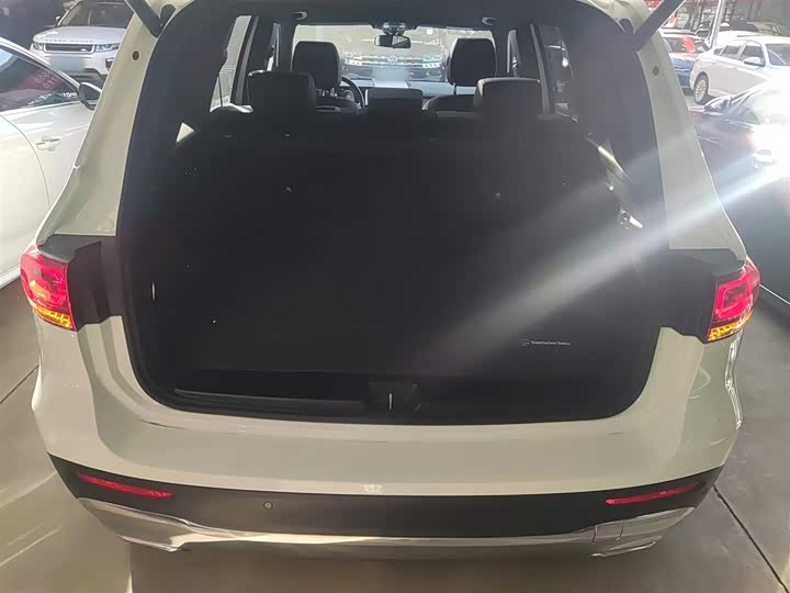 Фото 19 - Mercedes-Benz GLB-Class