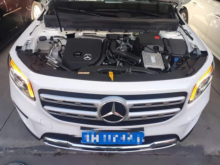 Фото 20 - Mercedes-Benz GLB-Class