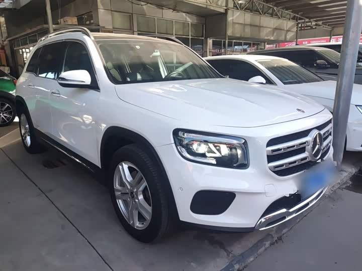 Фото 4 - Mercedes-Benz GLB-Class