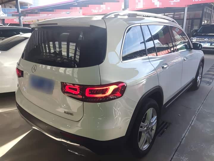 Фото 7 - Mercedes-Benz GLB-Class