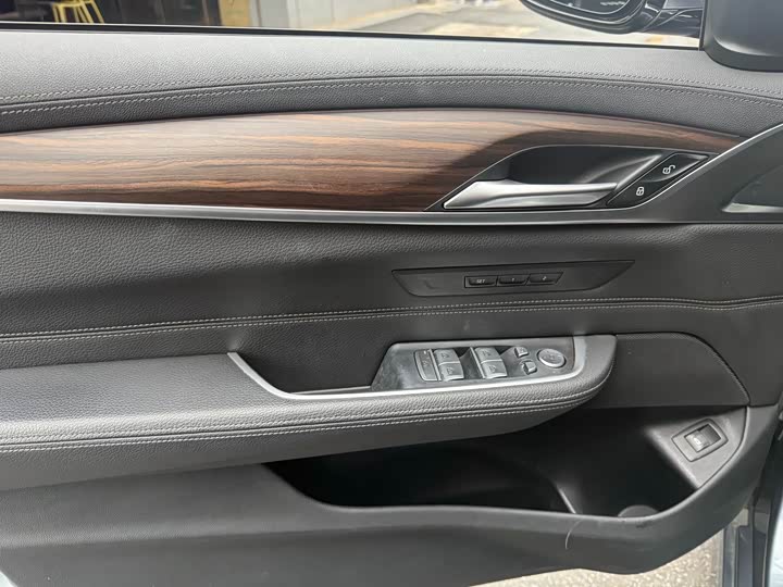 Фото 12 - BMW 6 Series GT