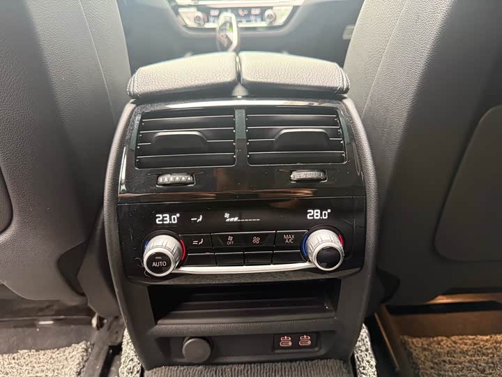 Фото 17 - BMW 6 Series GT