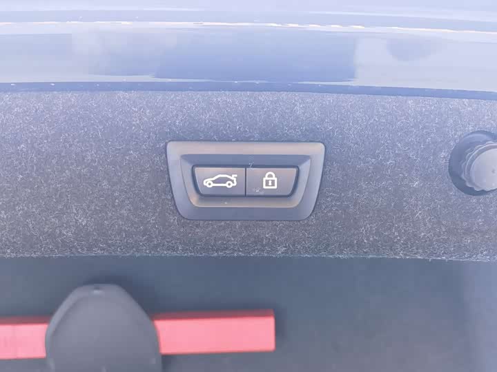 Фото 10 - BMW 5 Series Hybrid