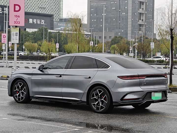 Фото 3 - BYD Han