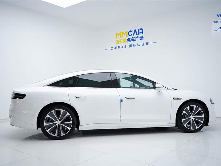 Фото 14 - Luxeed S7