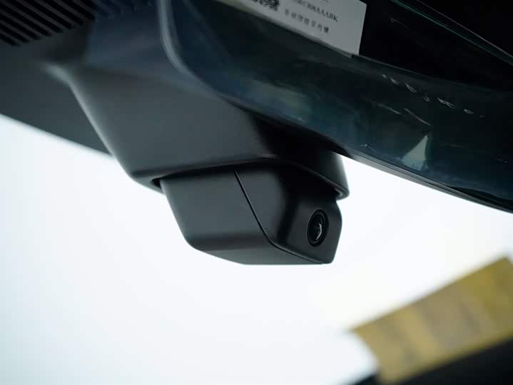 Фото 23 - Luxeed S7