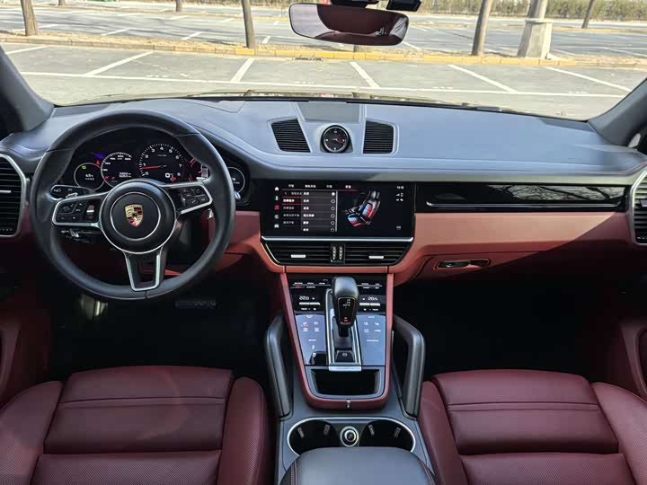 Фото 3 - Porsche Cayenne