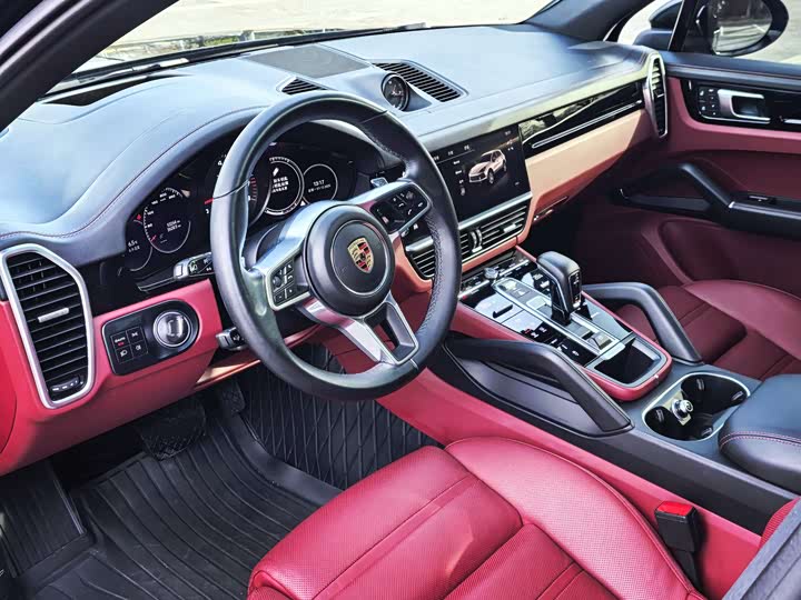 Фото 6 - Porsche Cayenne