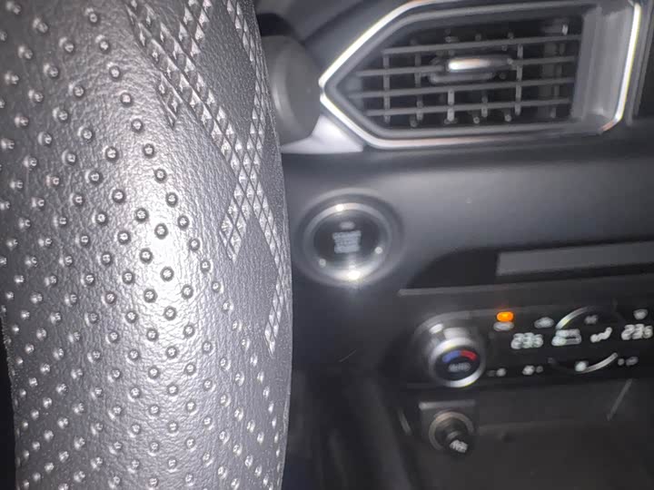 Фото 10 - Mazda CX-5