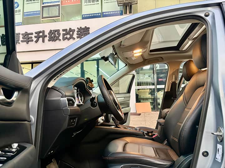 Фото 7 - Mazda CX-5