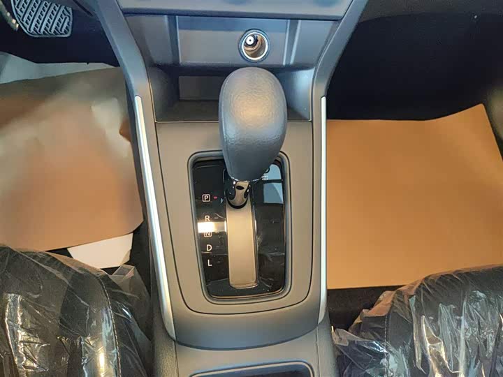 Фото 13 - Nissan Sylphy