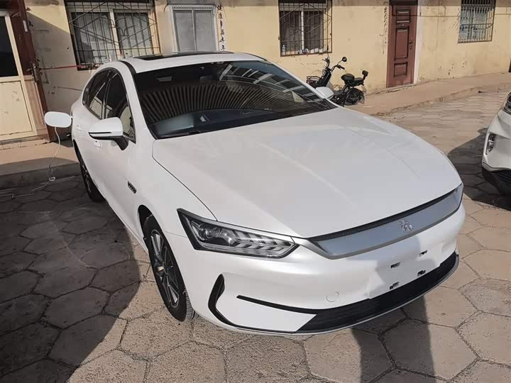 Фото 4 - BYD Qin Plus