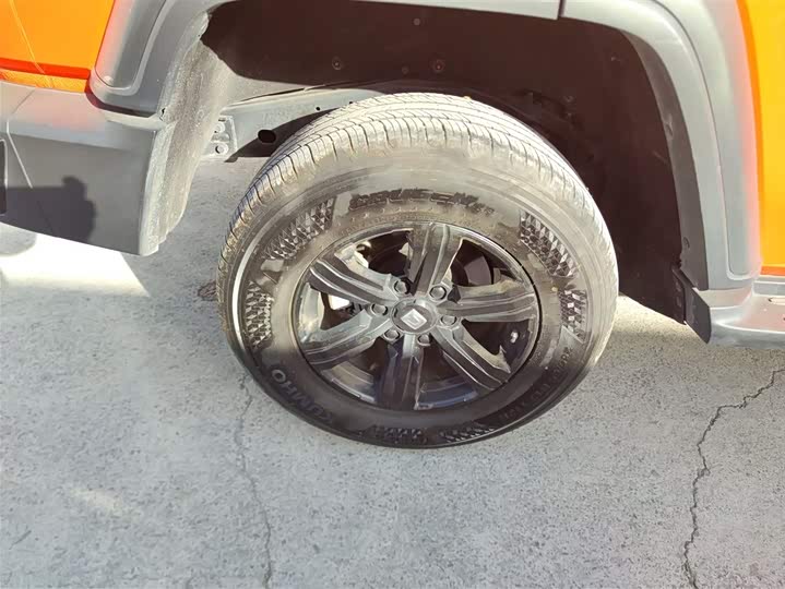 Фото 26 - Tank 300