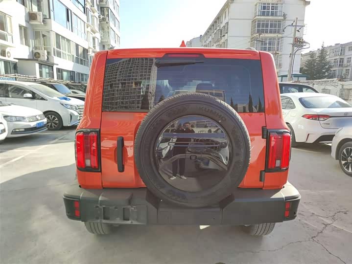 Фото 6 - Tank 300