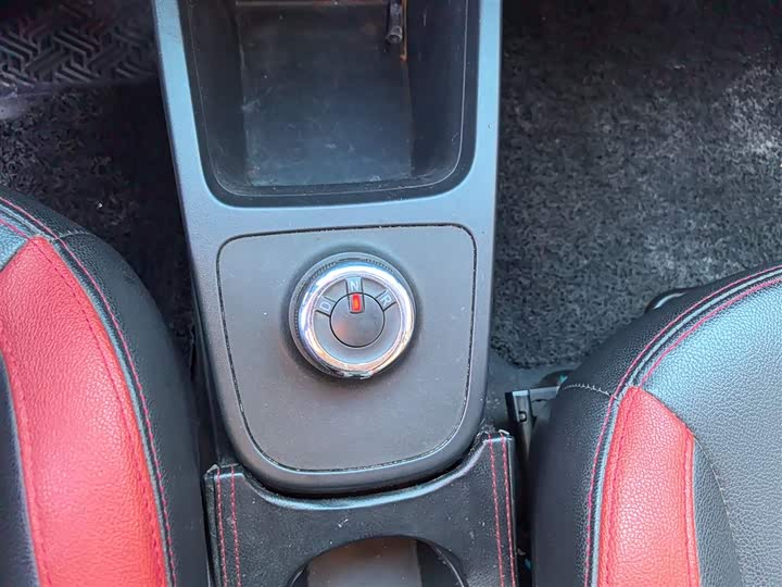 Фото 14 - Dongfeng Nammi Nano EX1 Pro