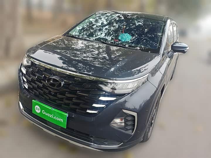 Фото 1 - Hyundai Custo