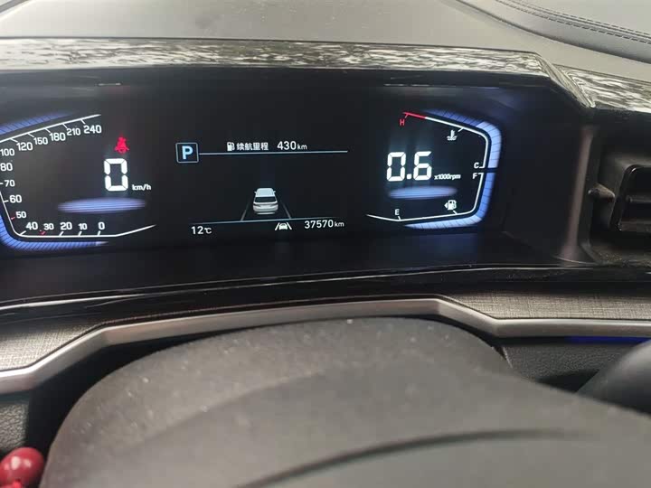 Фото 5 - Hyundai Custo