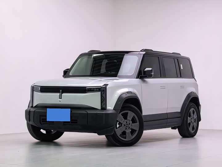 Фото 1 - Chery iCar 03