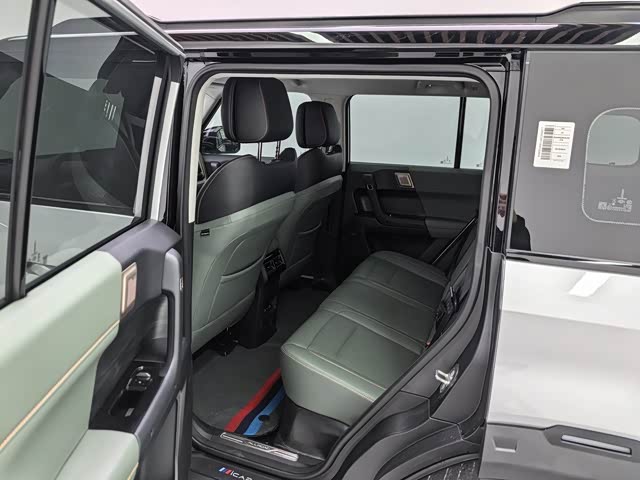 Фото 4 - Chery iCar 03