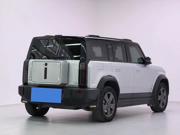 Фото 7 - Chery iCar 03