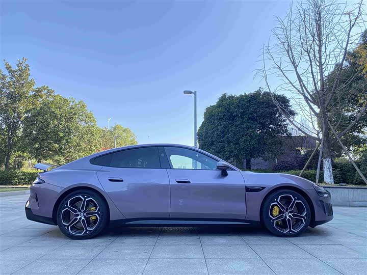 Фото 7 - Xiaomi SU7