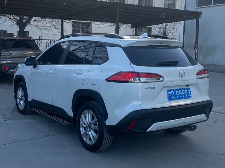 Фото 4 - Toyota Corolla Cross