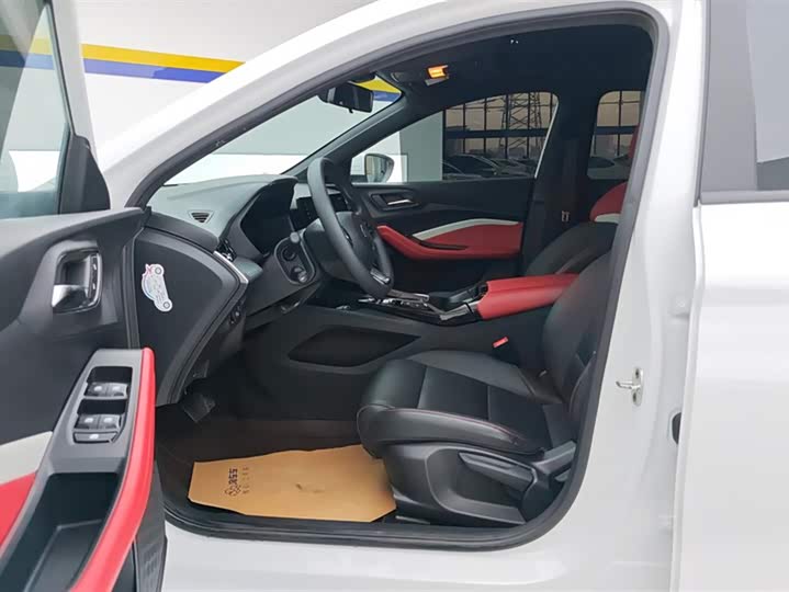 Фото 9 - MG Motor 5