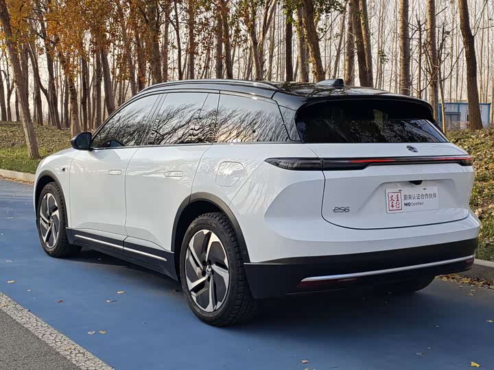 Фото 6 - Nio ES6