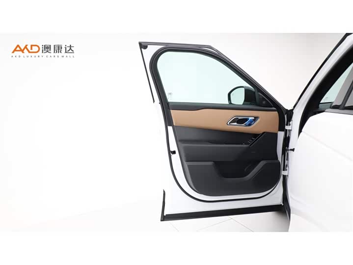 Фото 10 - Land Rover Range Rover Velar