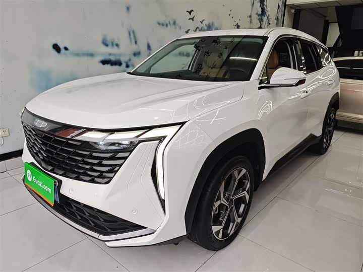 Фото 1 - Geely Atlas L