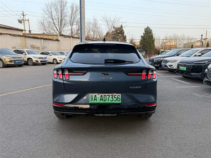 Фото 9 - Ford Mustang Mach-E