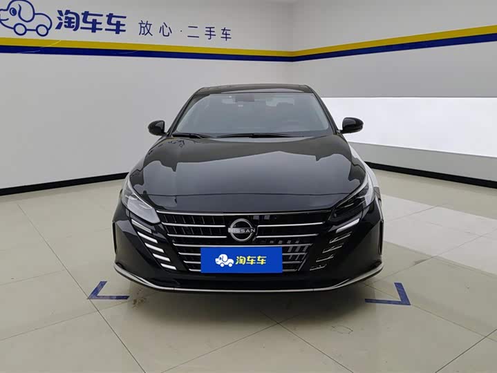 Фото 2 - Nissan Teana