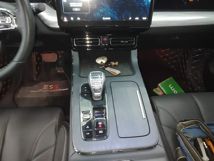 Фото 14 - GAC Trumpchi ES9