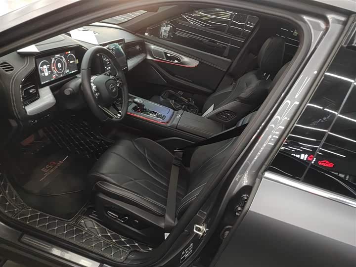 Фото 15 - GAC Trumpchi ES9