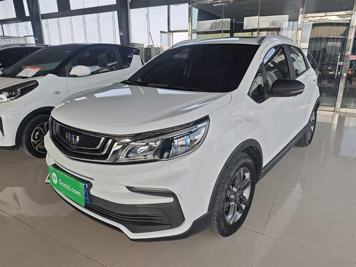 Фото 2 - Geely Vision X3