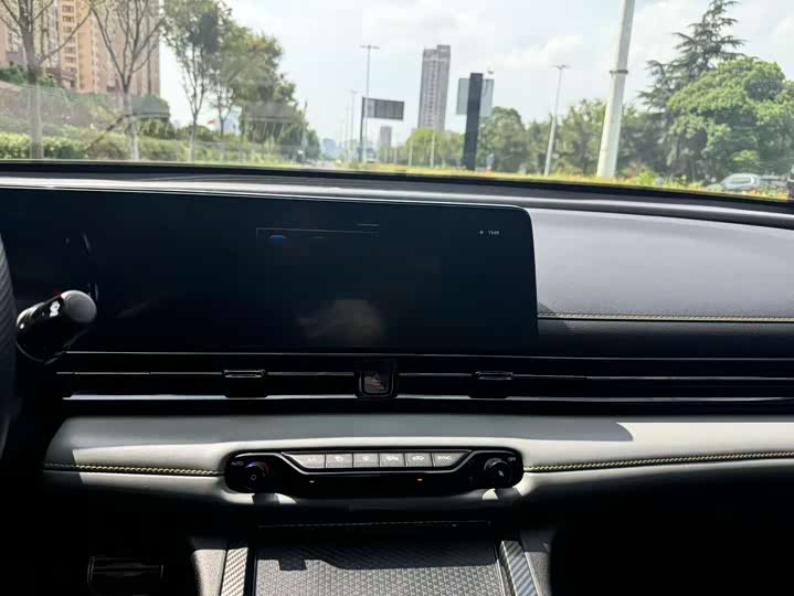 Фото 10 - GAC Trumpchi Empow R