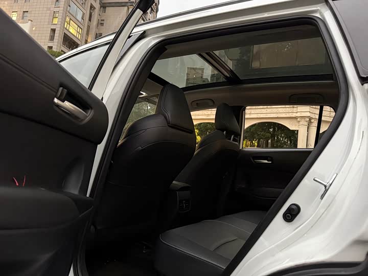 Фото 8 - Toyota Frontlander