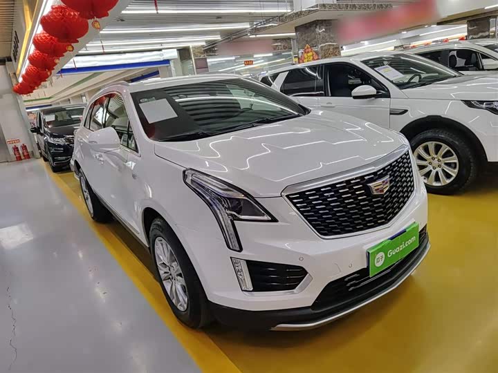 Фото 4 - Cadillac XT5
