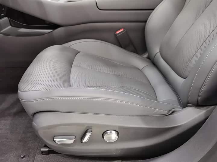 Фото 20 - XPeng F57