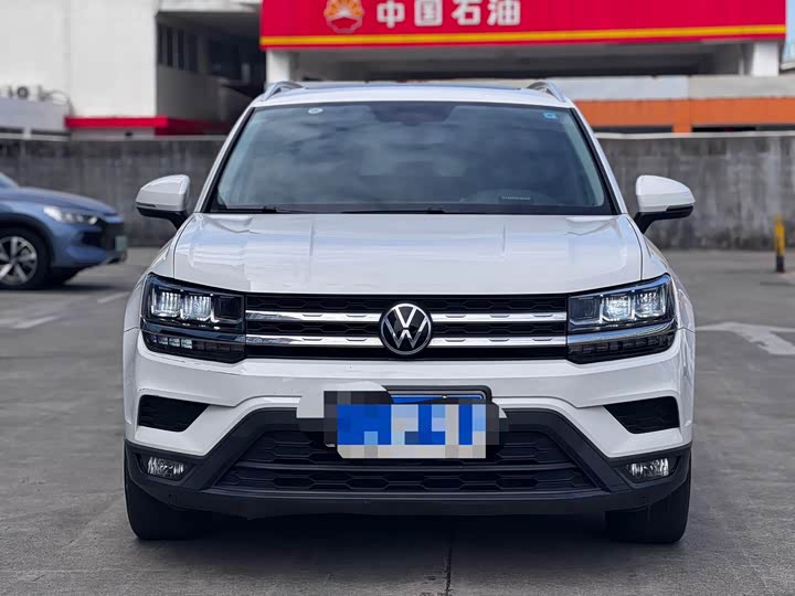 Фото 8 - Volkswagen Tharu