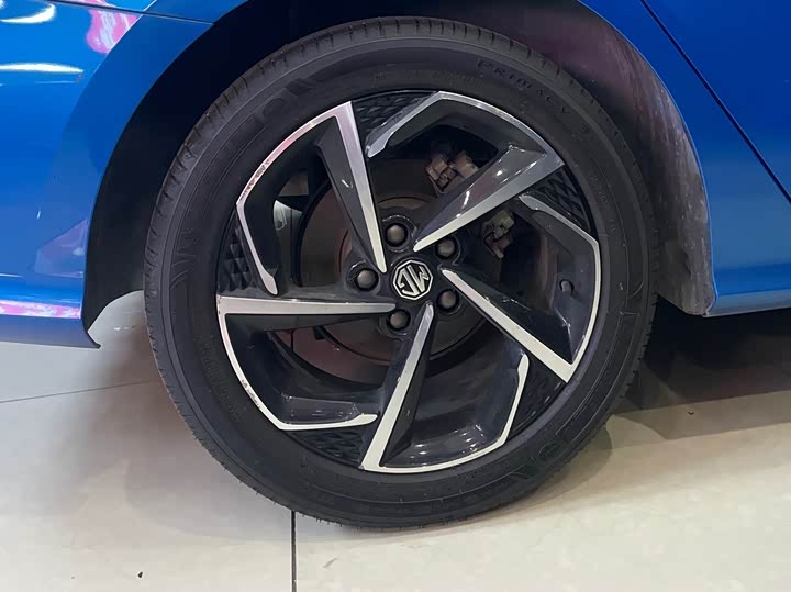 Фото 17 - MG Motor 5