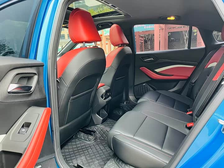 Фото 9 - MG Motor 5