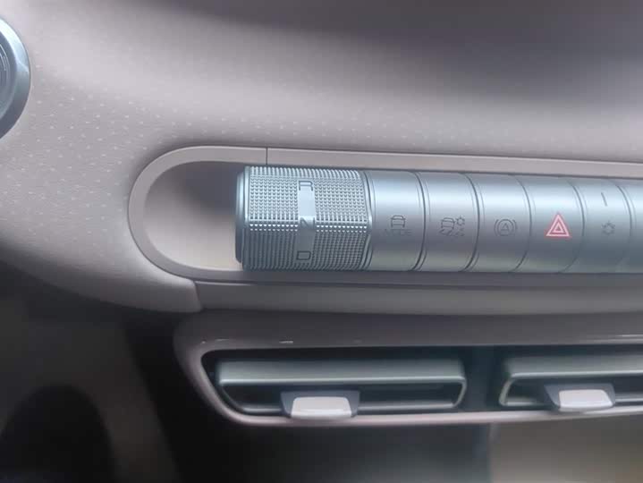 Фото 16 - BYD Seagull